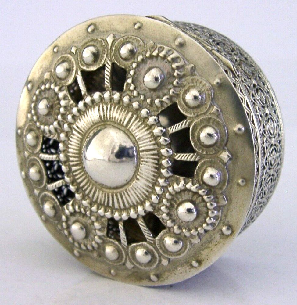 BEAUTIFUL SOLID SILVER PIERCED POTPOURRI LAVENDER DESK BOX c1910