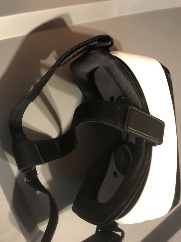 Samsung Gear VR Oculus Virtual Reality Headset for Note5/ S6/ S7/ Edge 5/6/7