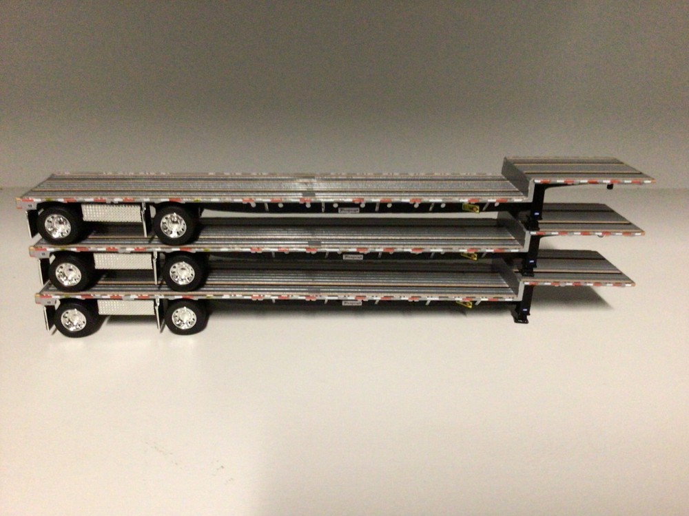 3-DCP 1/64 SILVER W/ BLACK FRAME TRANSCRAFT STEPDECKS W/ BOXES NIB