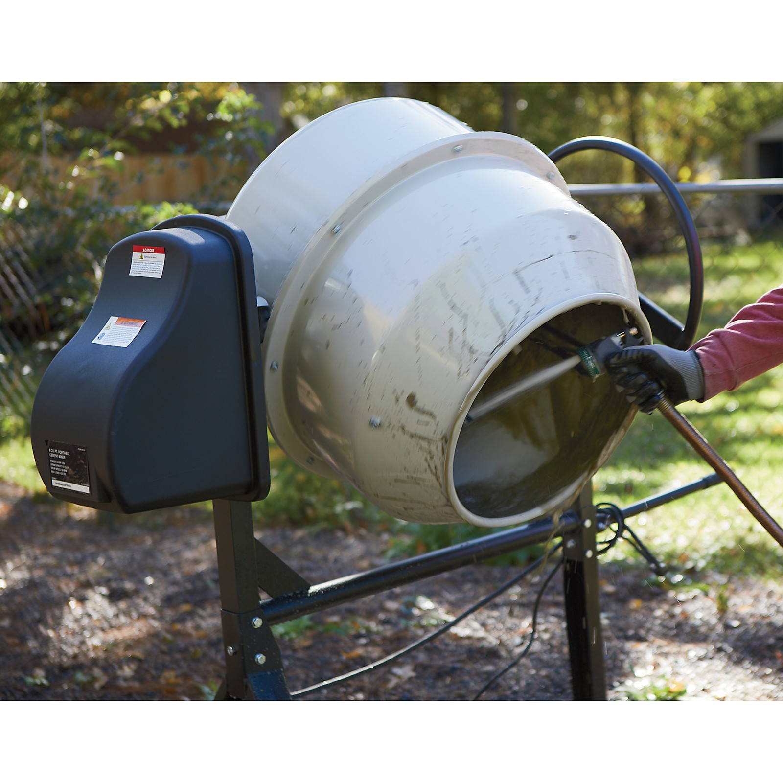 Klutch Electric Cement Mixer, 6 Cu. Ft. Drum, 3/4 HP, 120V Electric Motor