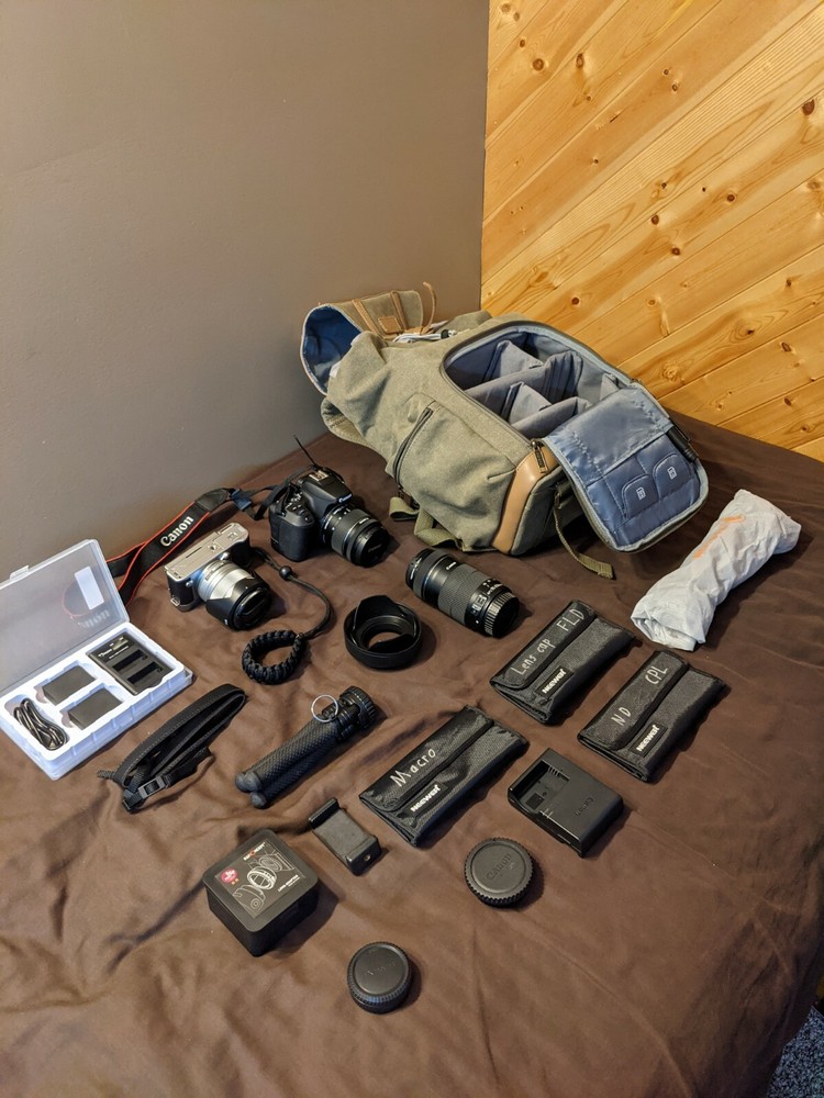 Canon sl2/Fujifilm Xa-3 Bundle