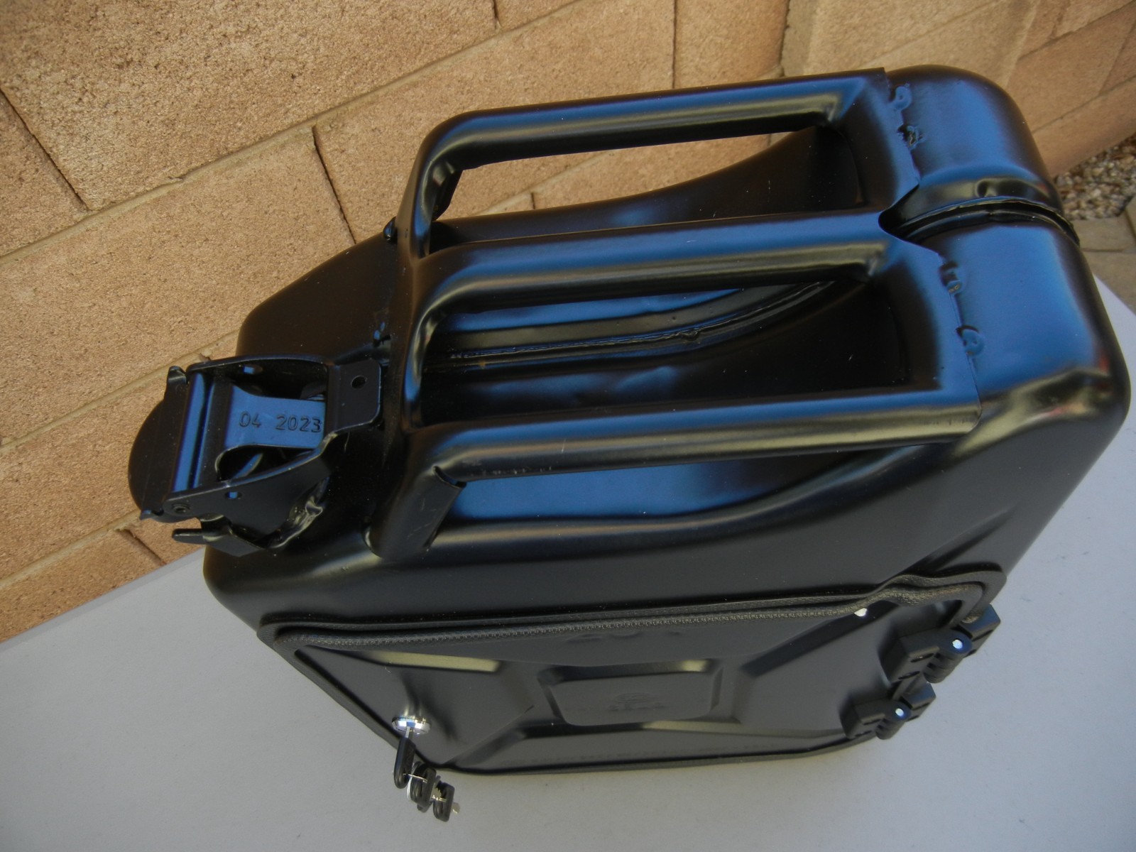 Handmade Jerry Can Mini Bar Personalized ('Mark') Liquor Cabinet Gift, NEW-OTHER