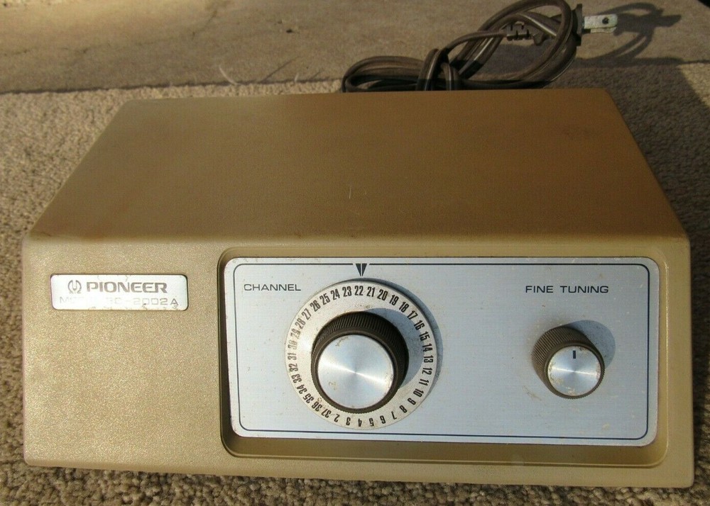 Pioneer Model BC-2002A Cable TV Converter Box Vintage Japan