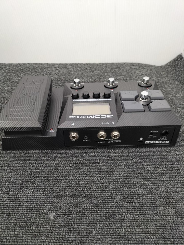 ZOOM G2XFOUR MULTI-EFFECTOR 812330