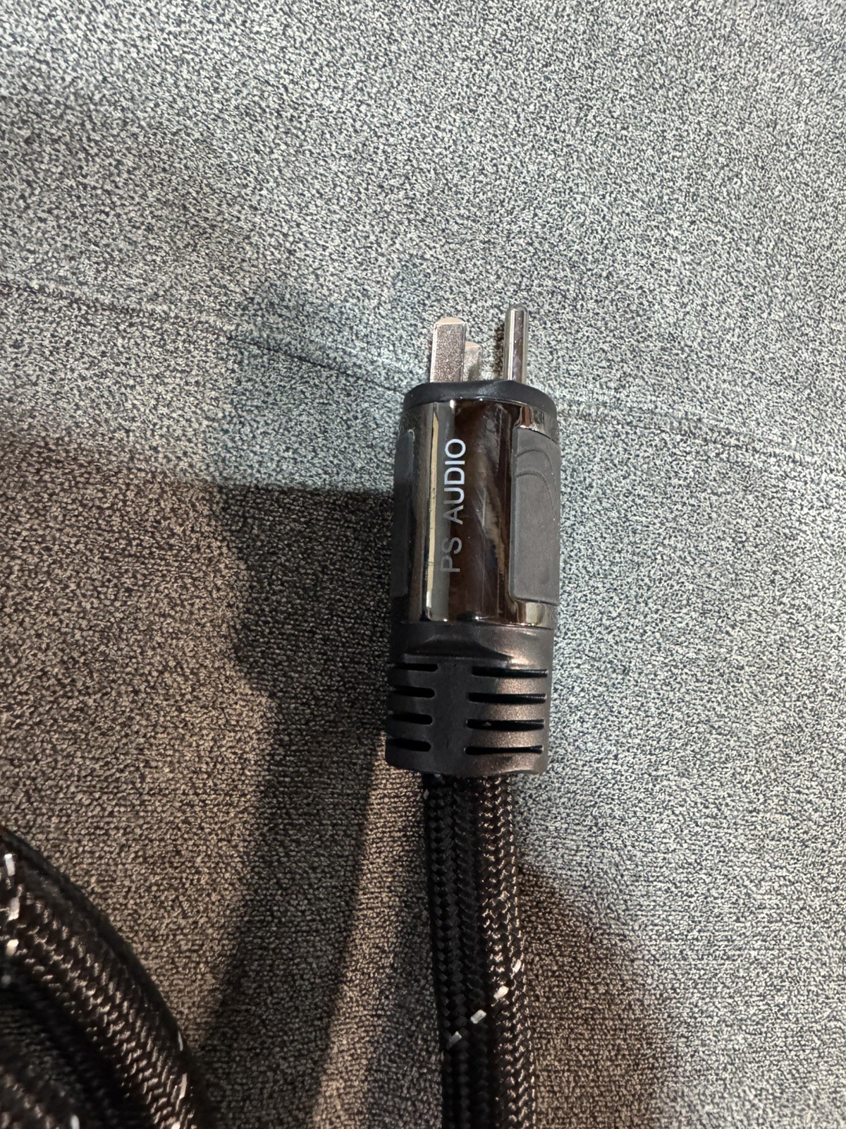 PS Audio PerfectWave AC-3 Power Cable; 2m AC Cord Excellent Condition!!