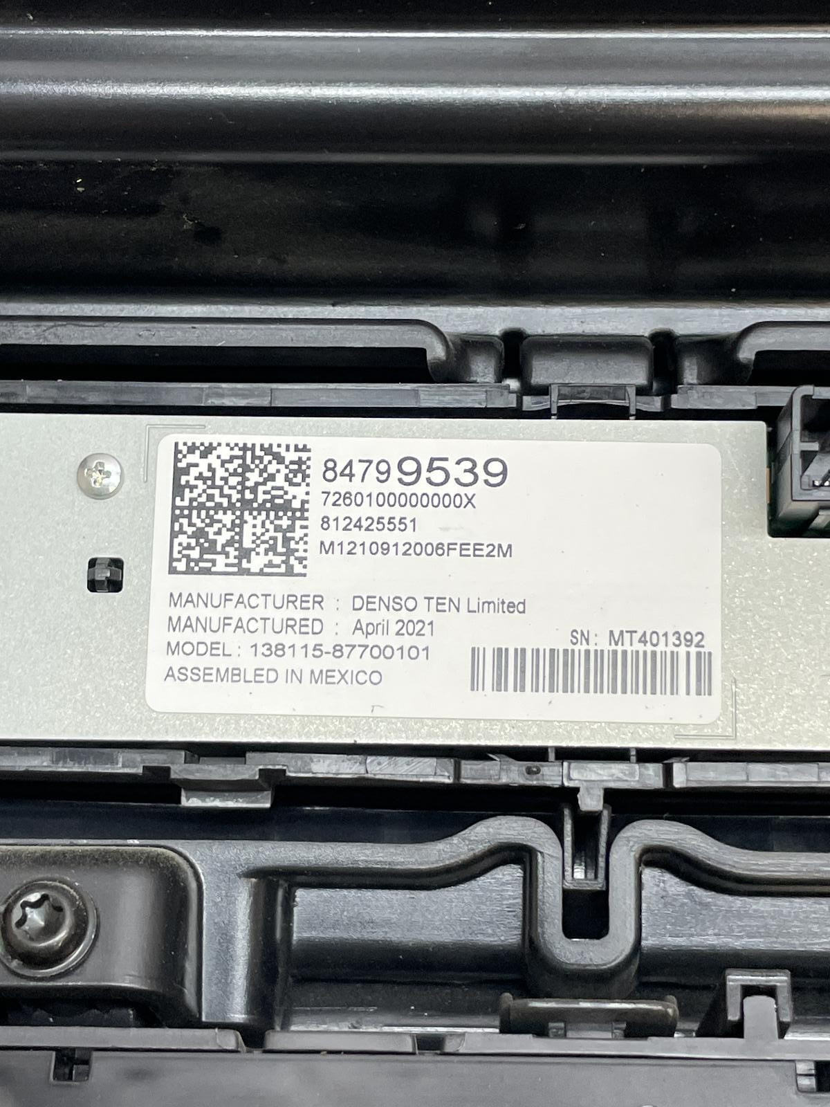 2021 CHEVY SILVERADO 2500 RADIO CONTROL PANEL 8" DISPLAY 84799539 HEAT/AC DASH