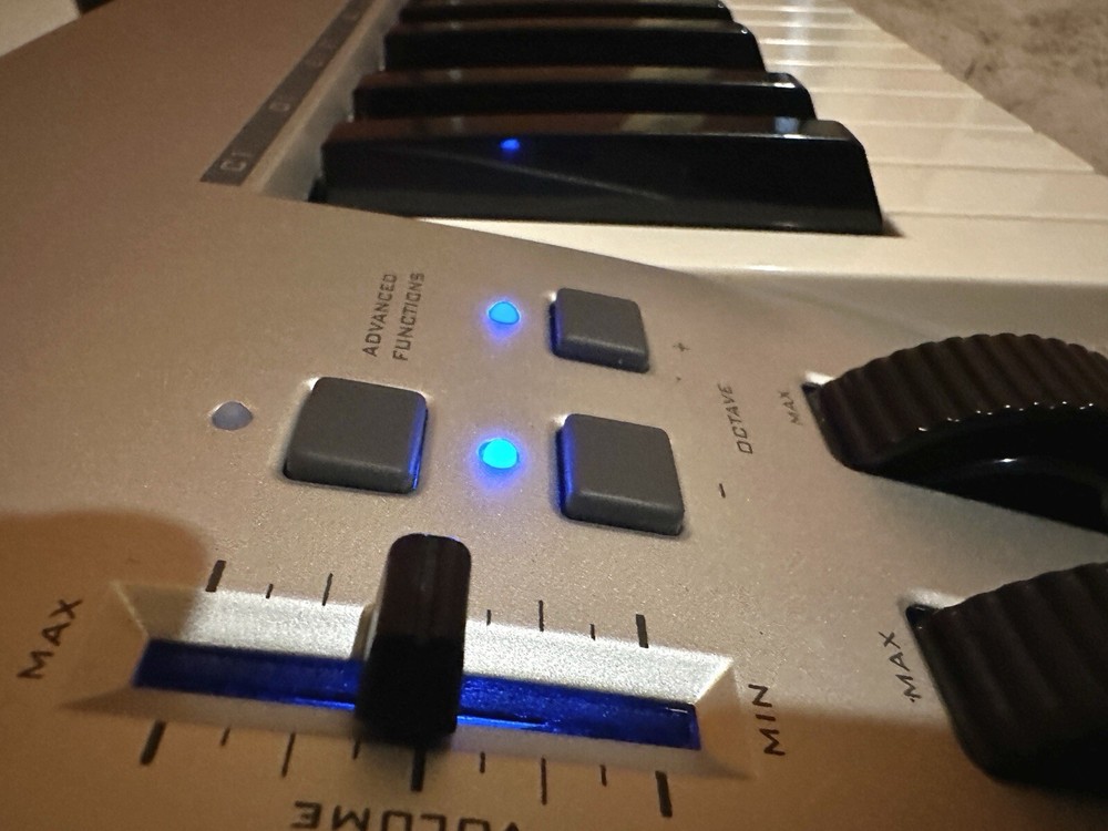 M-Audio Keystation 49e USB MIDI Keyboard