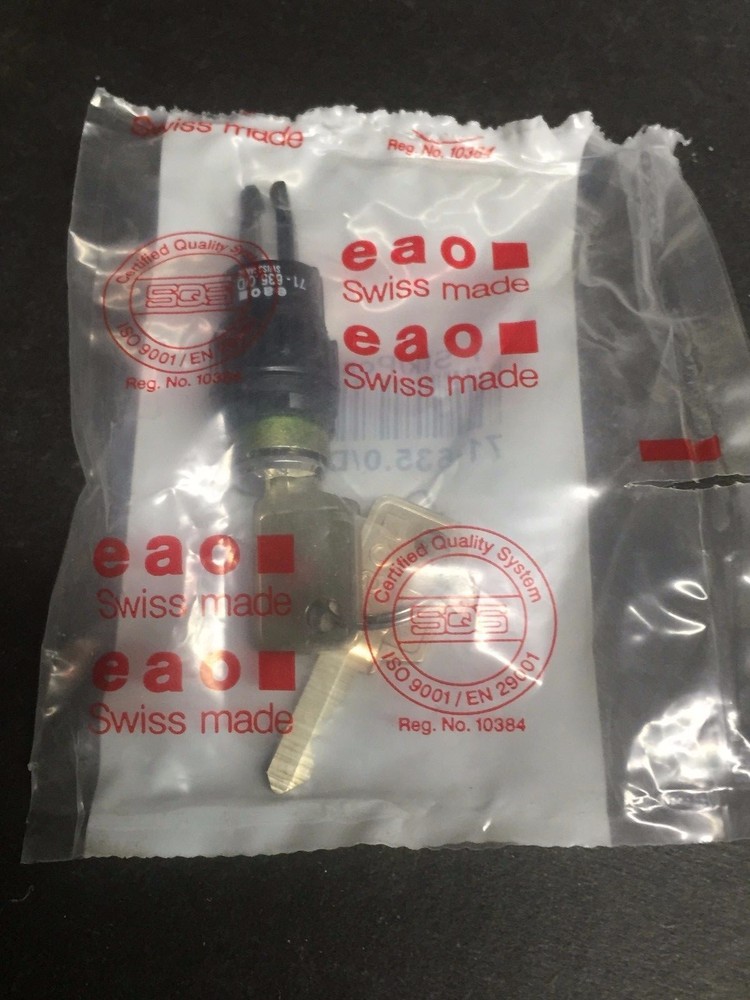 EAO  71-635.0/D Keylock switch actuator 3 positions rectangular