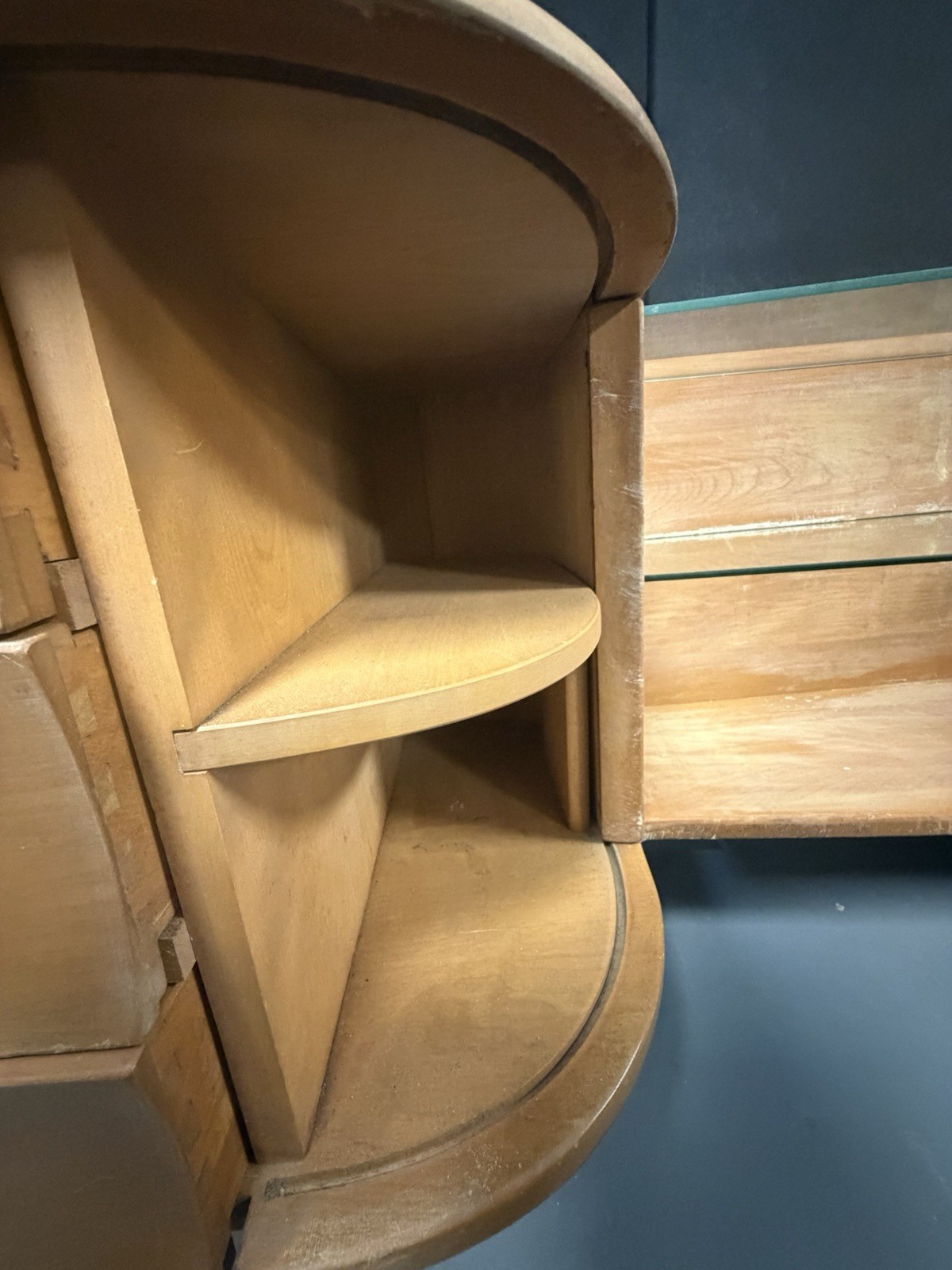 Heywood Wakefield Mid Century Modern Sculptura Vanity & Mirror Needs Refurbish