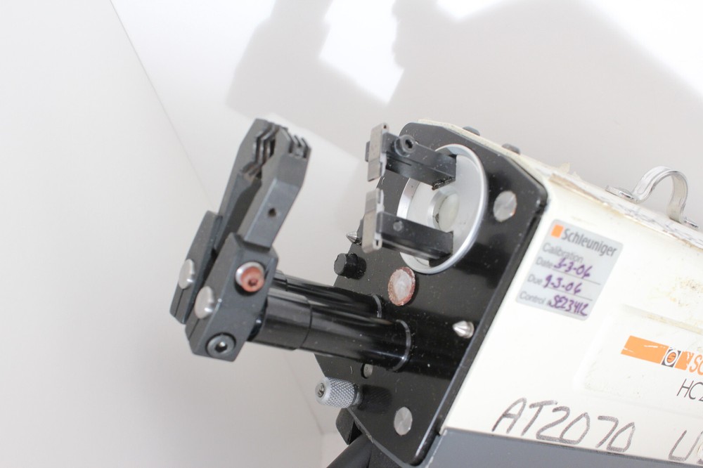 Schleuniger HC 207 Portable Cable Stripping Machine