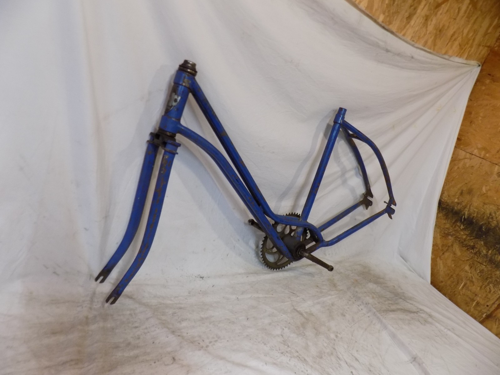 PREWAR CWC HAWTHORNE 4-BAR BICYCLE FRAME FORKS HEADBADGE MONARK 5-BAR 1930S