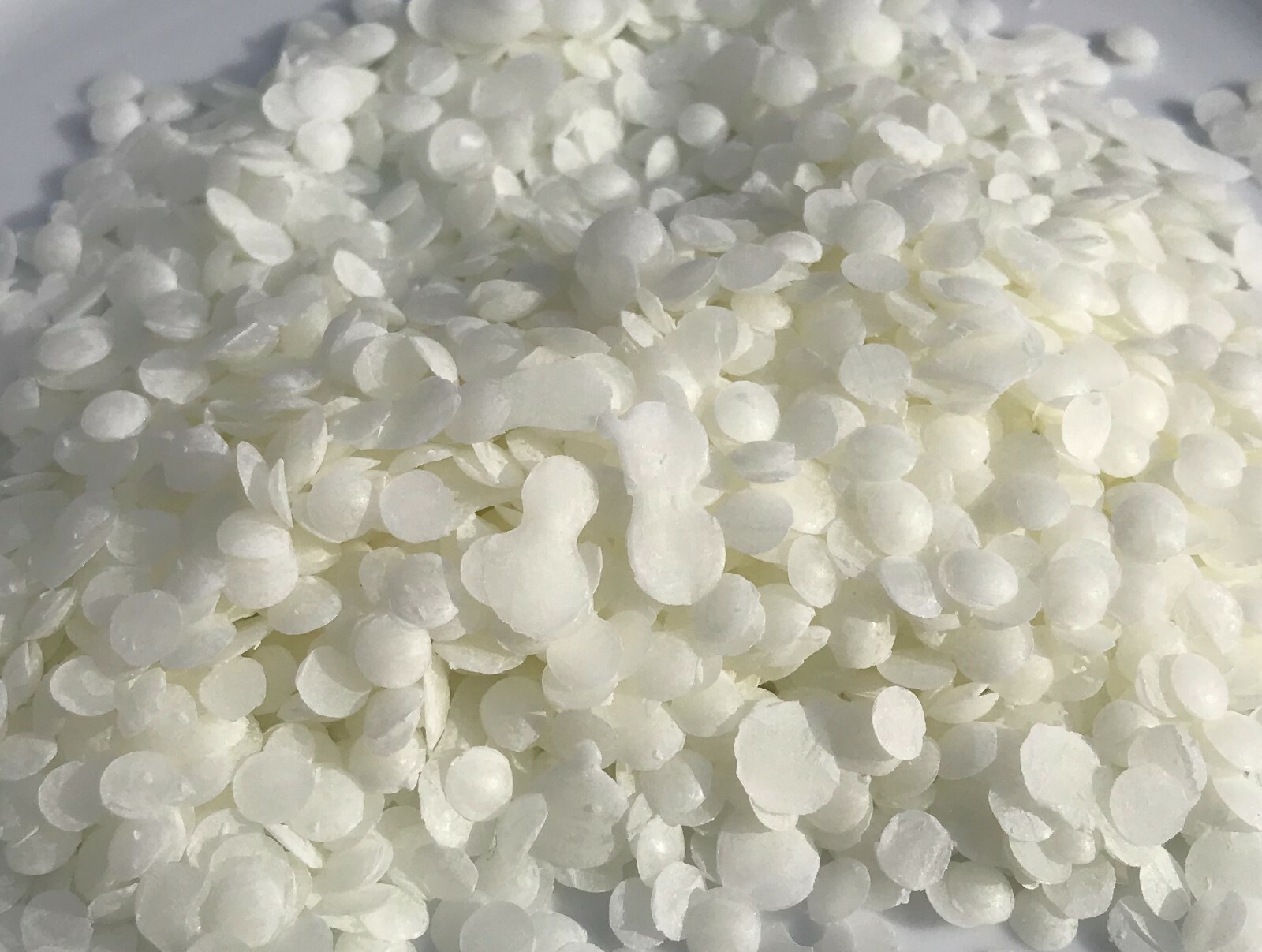 Beeswax Pellets, Yellow or White 100% USA Beeswax, Triple Filtered, Cosmetic