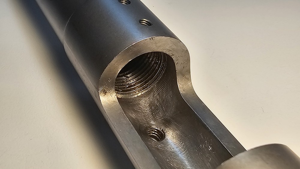 T/C Black Diamond Inline Muzzleloader 23" Barrel Without A Breech Plug (9)