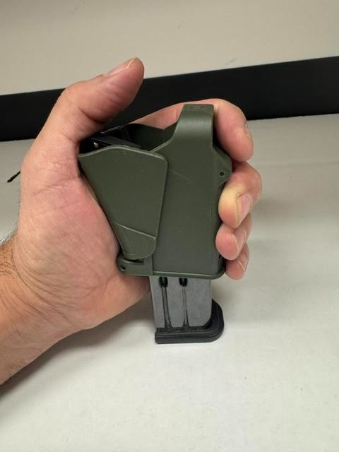 Gunvault Universal Mag Loader Fits 9mm 45 Single/Double Stack Green unbranded