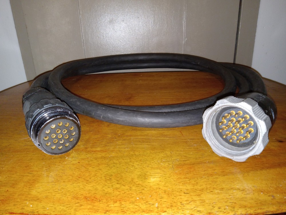 Socapex 19 Pin Cable 10'