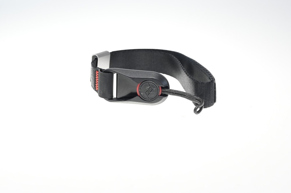 Peak Design Wrist Cuff Strap Black Red #G326
