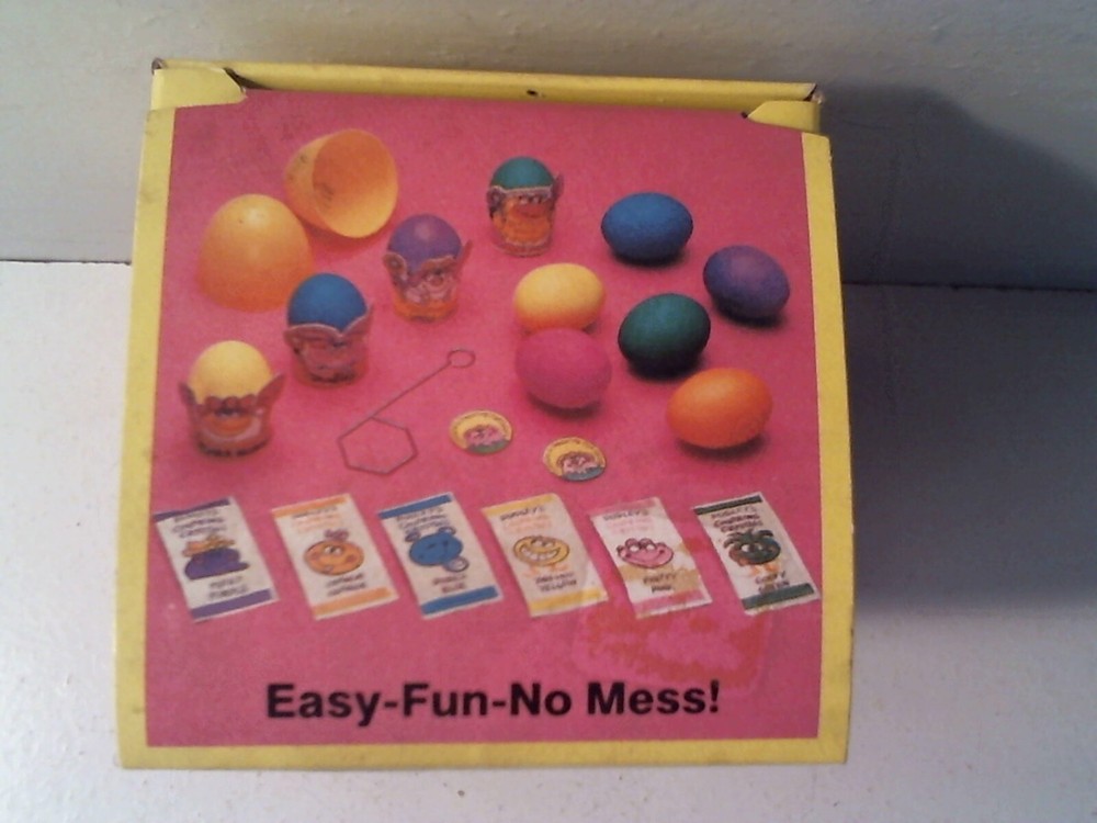 1986 DUDLEY'S EASTER EGG DYE COLORING KIT COMPLETE IN ORIGINAL BOX - PINK