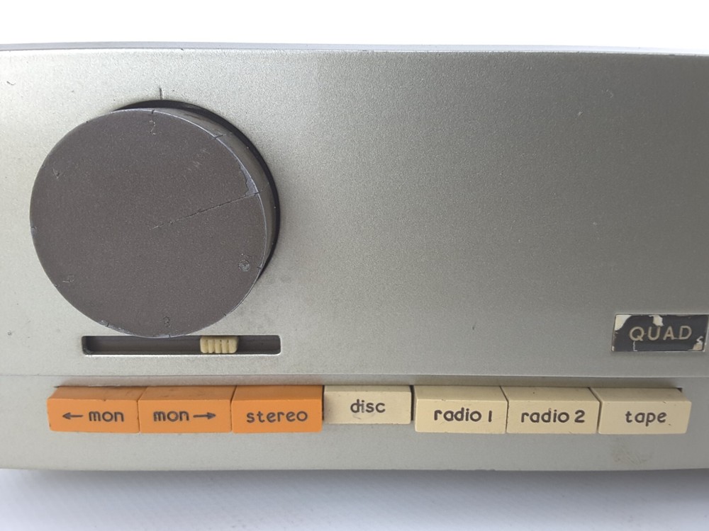 QUAD 33 STEREO PRE-AMPLIFIER FOR QUAD 303 AMPLIFIER