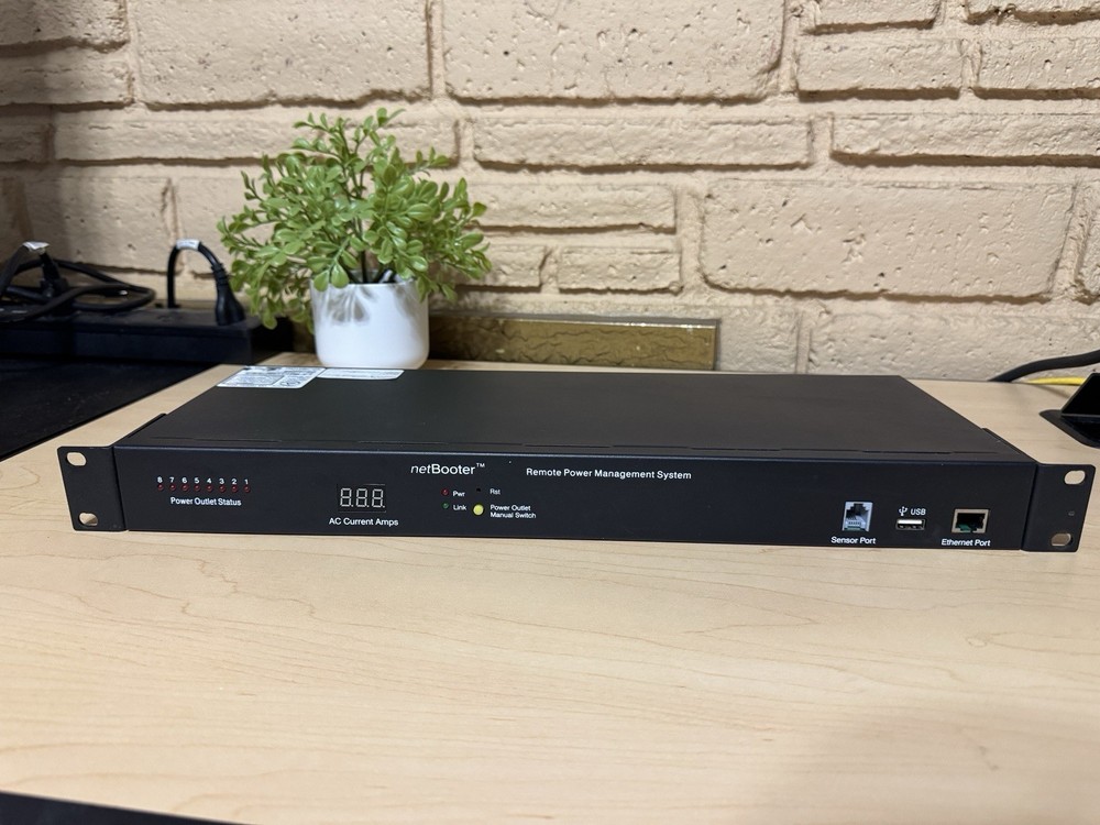 Netbooter Remote Power Management System 15Amp 8 Outlets Synaccess NP0801-DU