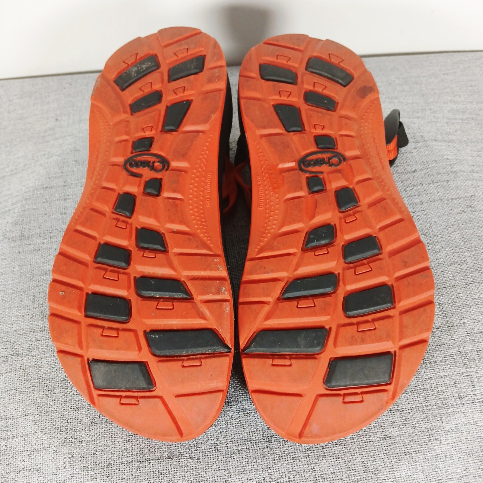 Chaco Z Cloud Womens Sandals Orange Yellow Chevron Double Strap Hiking Size 8