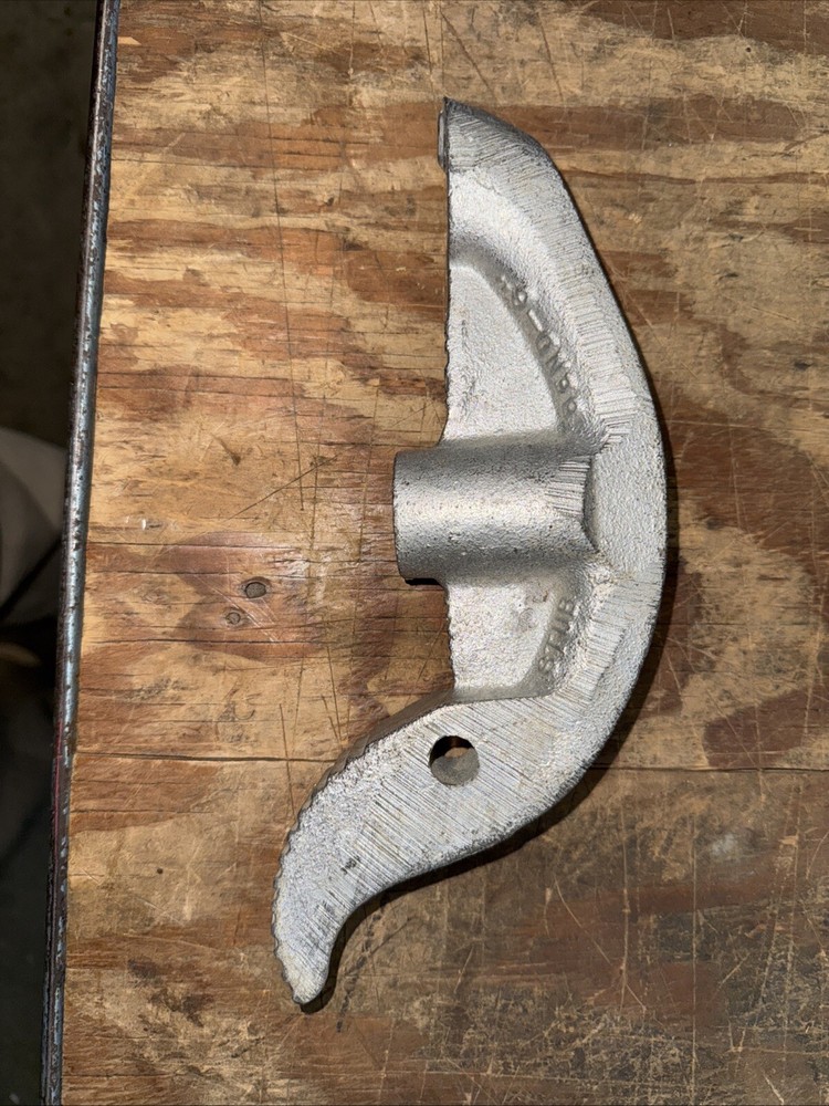 T&B Thomas & Betts 4195M ½" EMT Iron Bender Head