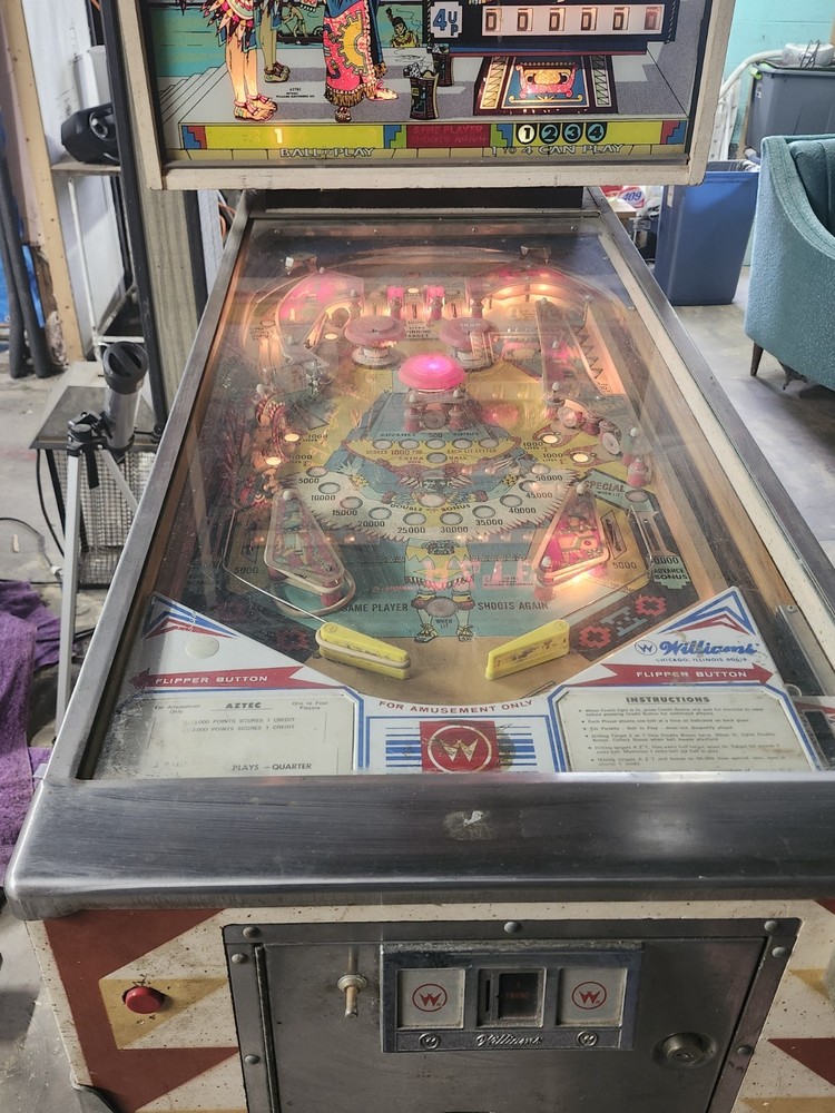 Williams Aztec Pinball Machine 1976