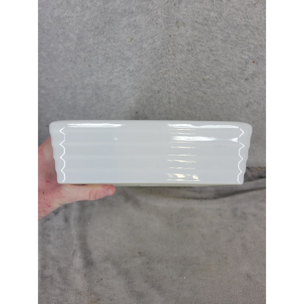 Enjoy White Ceramic Rectangular Baking Dish with Ribbed Sides 12" x 8.5"