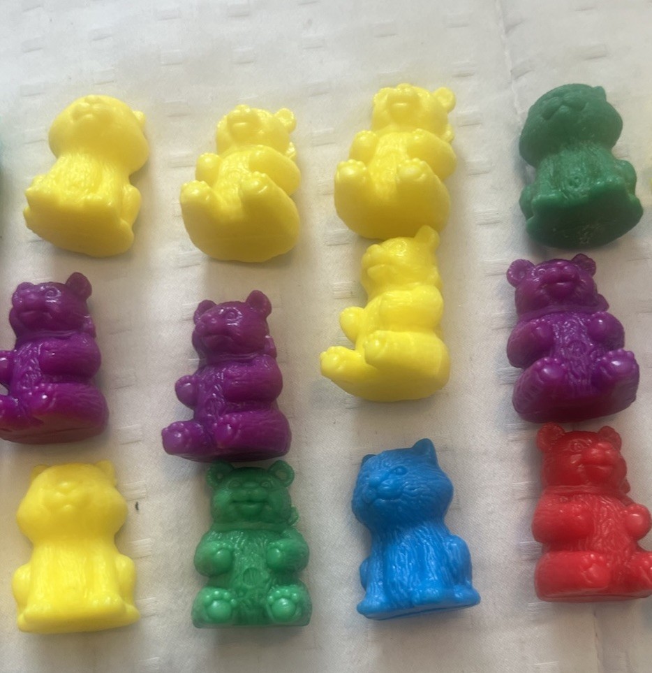 32 Plastic Bear Counters Education, Mathematics, Counting, Colors & Sorting A7