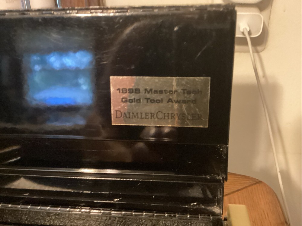 Snap On Tools 1998 Master Tech 3 Drawer Mini Micro Tool Box Back with Gold Trim