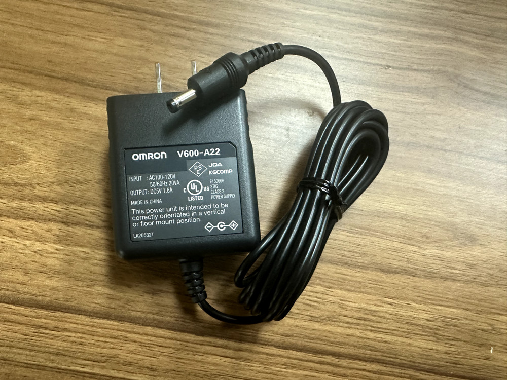 1PCS OMRON V600-A22 NEW IN BOX
