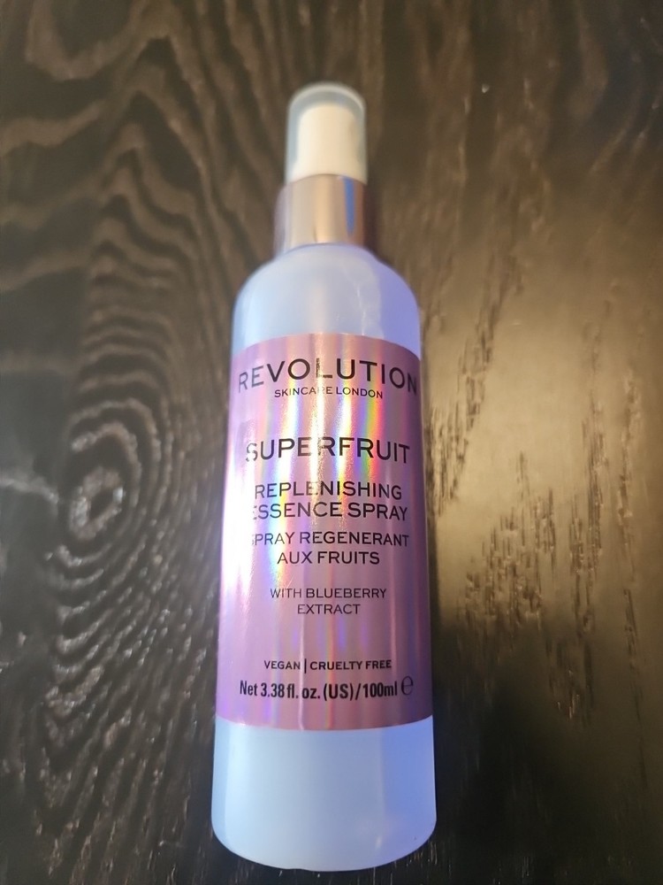 Revolution Superfruit Replenishing Essence Spray