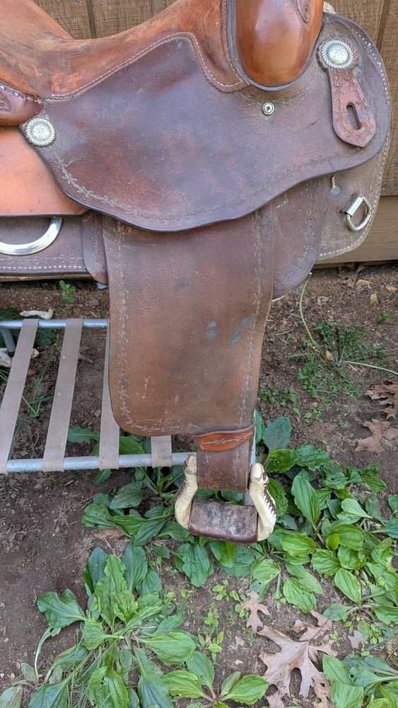 15.5" Mitch Harrison Western Saddle