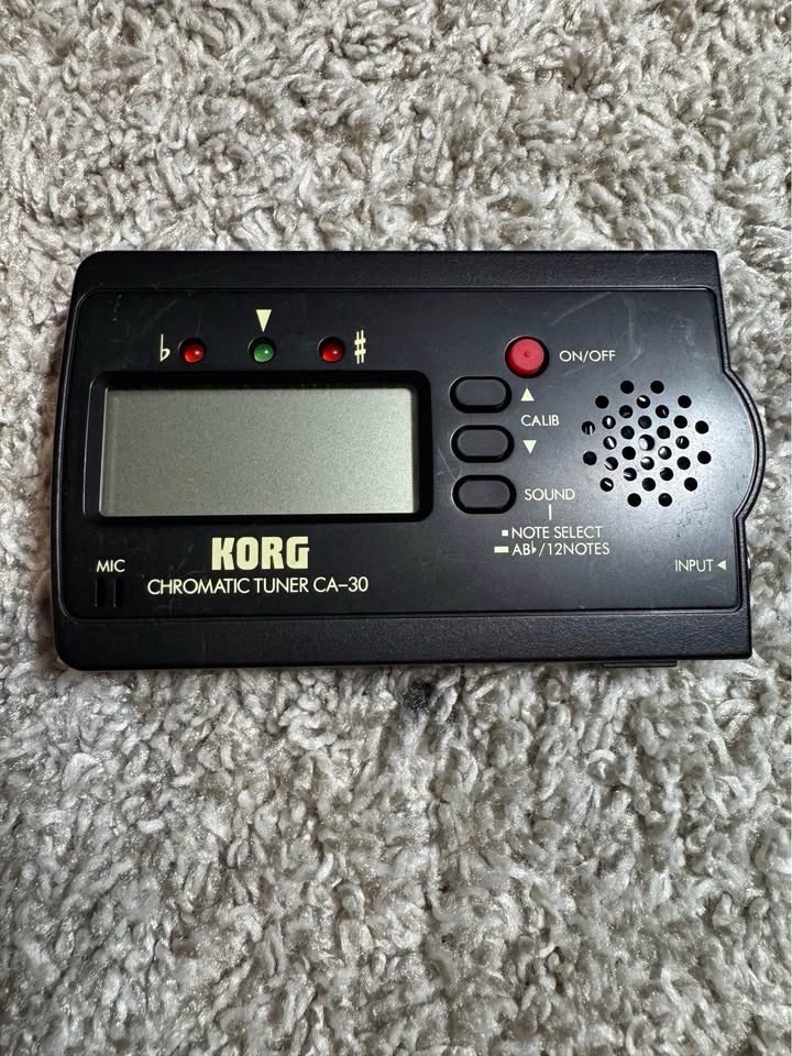 Korg CA-30 Chromatic Tuner Black LCD Display