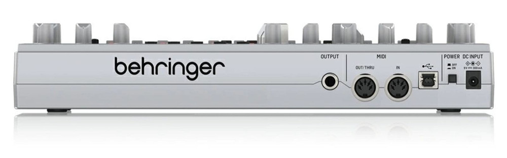 BEHRINGER Analog Bassline Synthesizer TD-3-SR