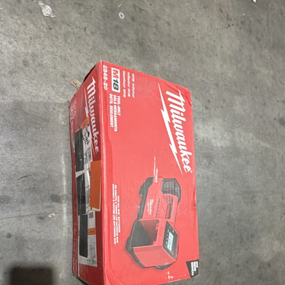 Milwaukee inflator M18