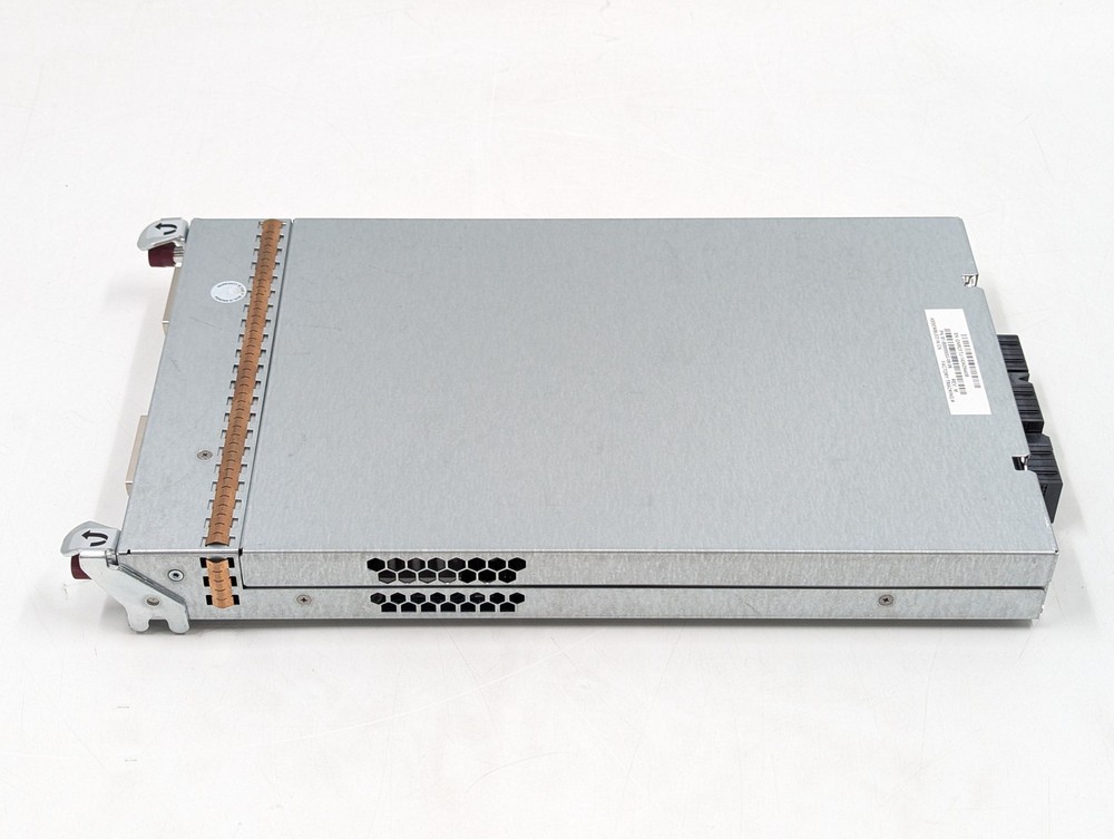 HPE P2000 G3 Modular Smart Array SAS Controller (81-B0000053-08-06) Gray