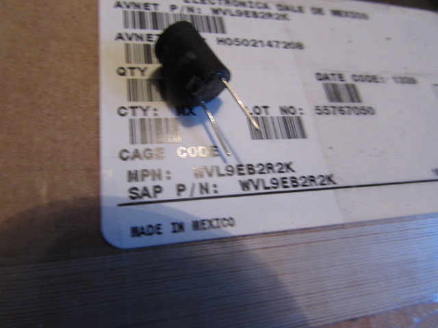 WVL9EB2R2K Vishay Variable Inductors 2.2UH 10% Vertical Style Shielded Radial 5
