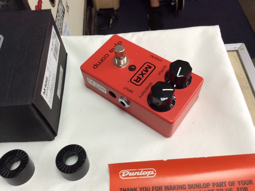 MXR Dynacomp compressor pedal