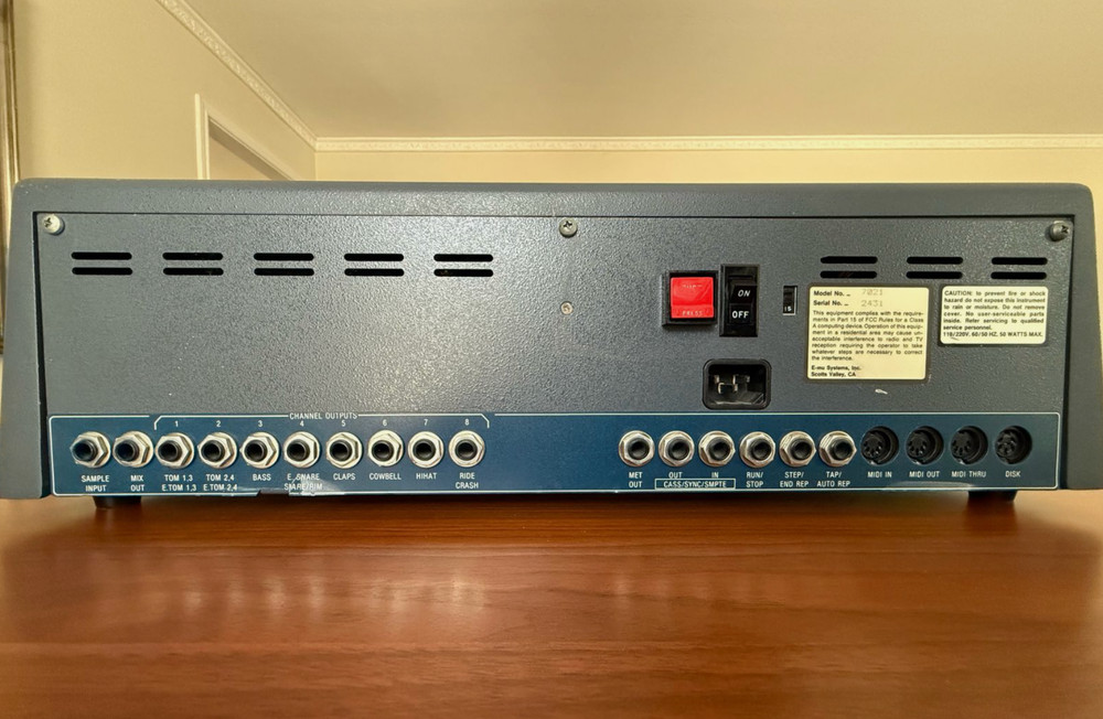 E mu SP12 TURBO Sampling Drum Machine SP-12