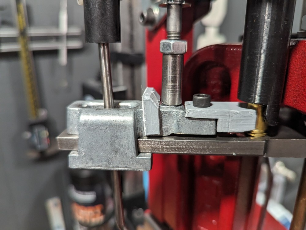 Hornady Lock-N-Load AP Press - 9mm case pusher and alignment wedge