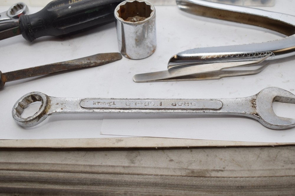 Mixed Tool Lot, Bits, Screwdrivers, Dowel Pins, Socket, Etc.