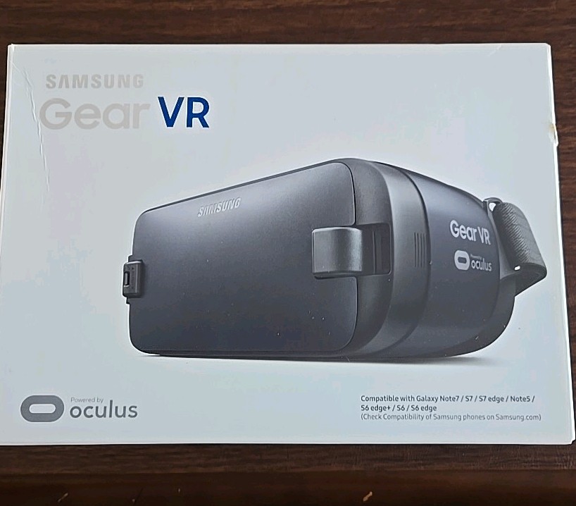 Samsung Gear VR headset
