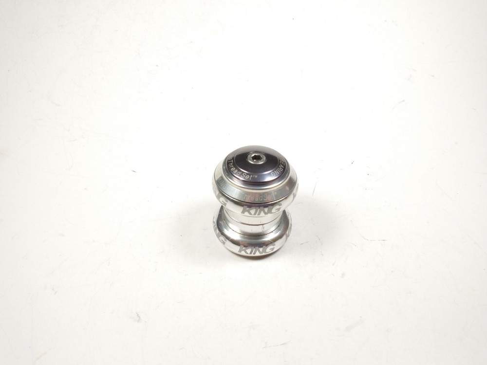 Chris King 1-1/8" NoThreadset - SILVER