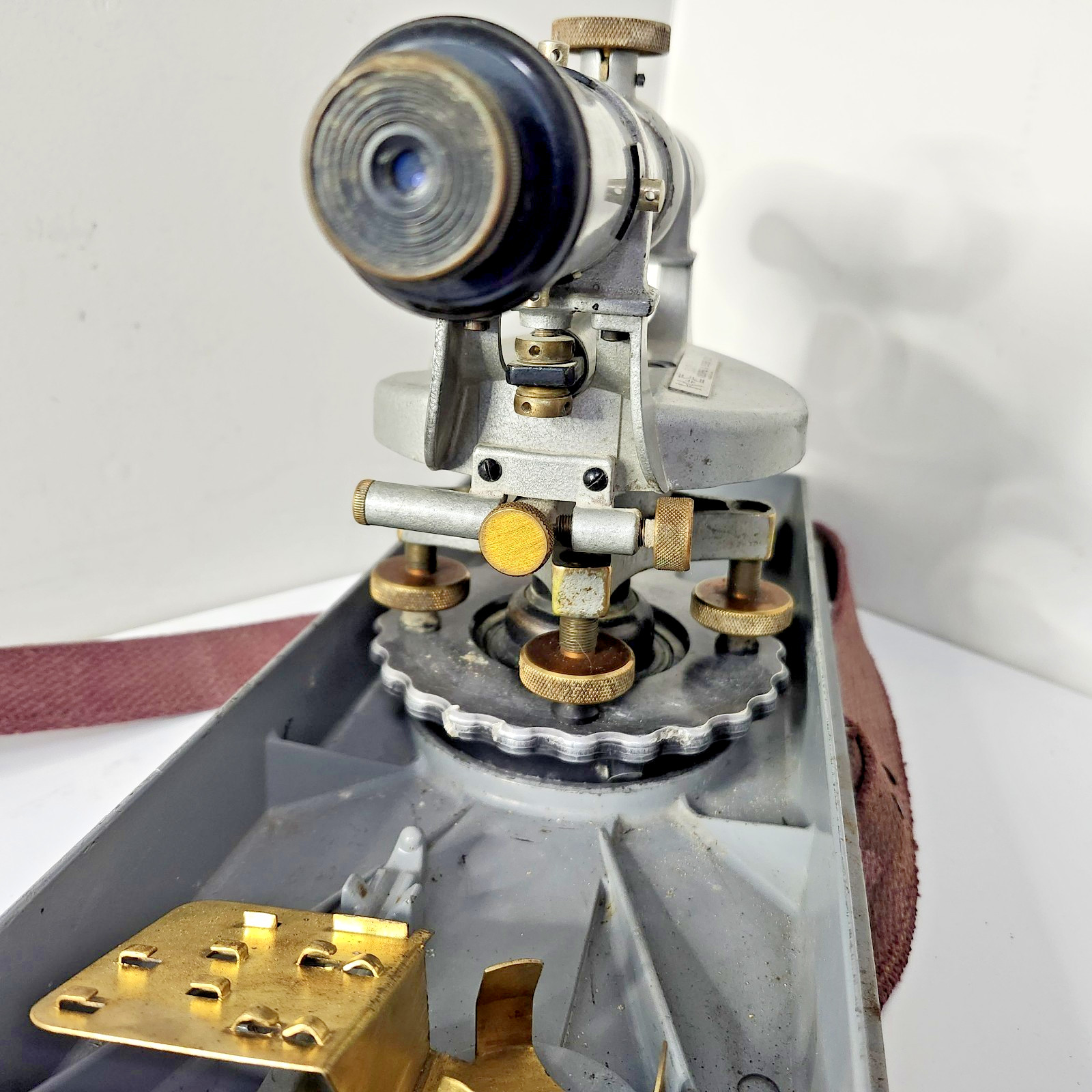 Vintage Keuffel & Esser K&E 77000 Construction Level w/ Case