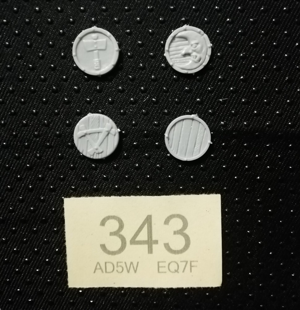 Warhammer Classic Vintage Shields x 4