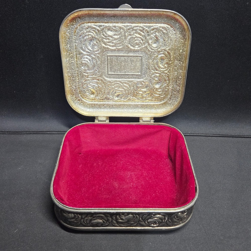 Vintage International Silver Company Silverplated - Red Lined - Jewelry Box