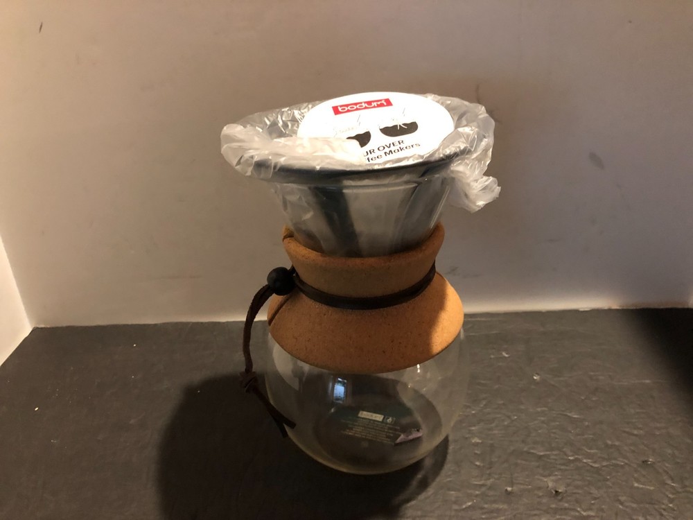Bodum 8 Cup 34oz Pour Over Coffee Maker Permanent Screen Filter Cool Touch Hand