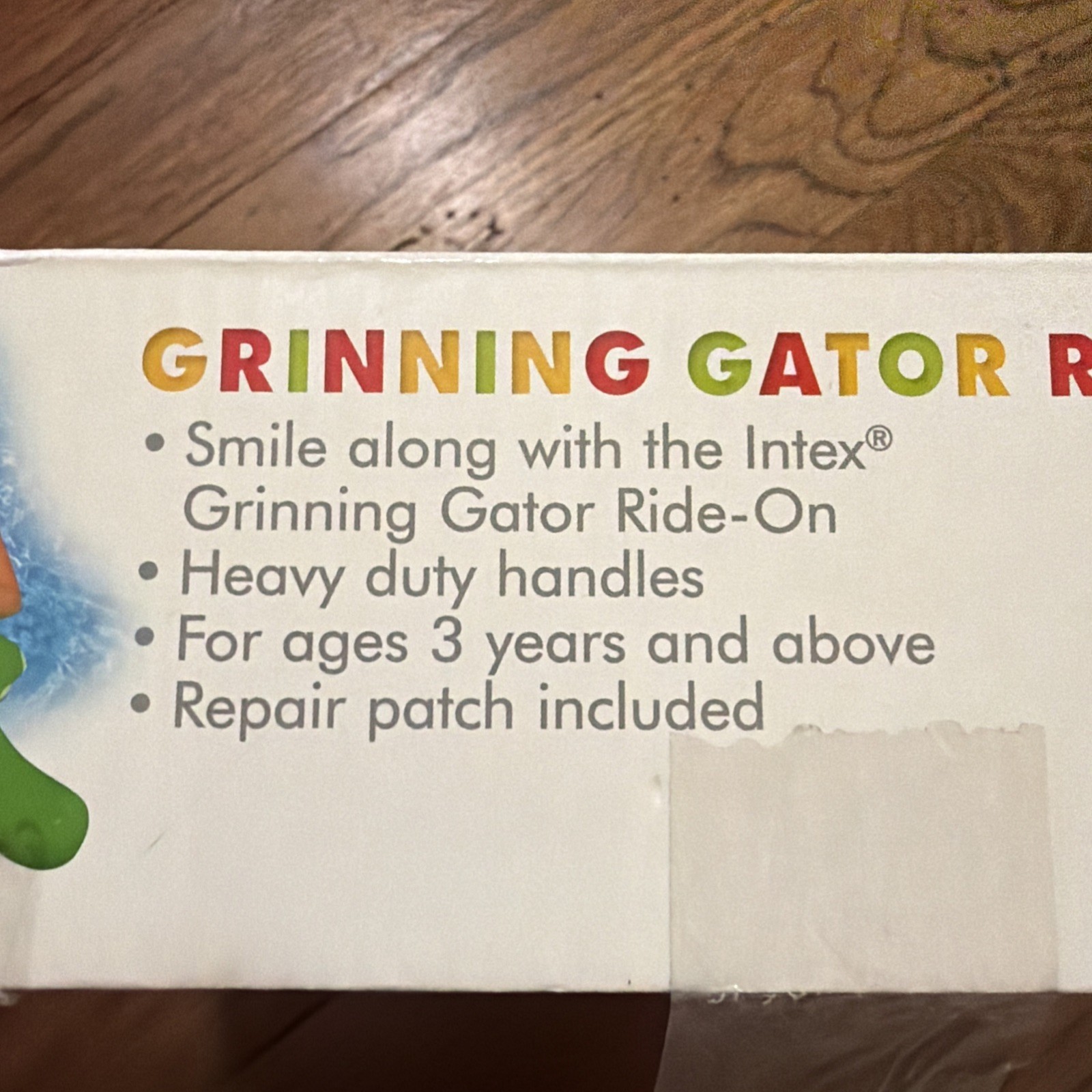 The Wet Set Grinning Gator Ride On Float -67x17” Never Opened - Vintage 2009