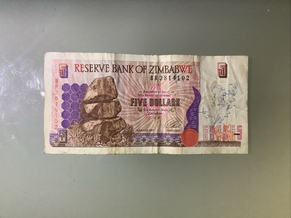 Zimbabwe 5 Dollars 1997 Circulated