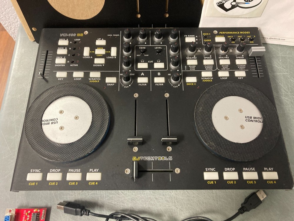 DJ Tech Tools VCI-100 SE USB MIDI Controller w/Accessories